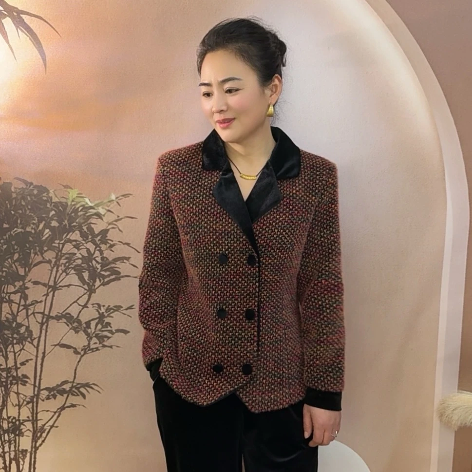 时尚宽松型西服休闲气质复古长袖七彩绒短外套0104