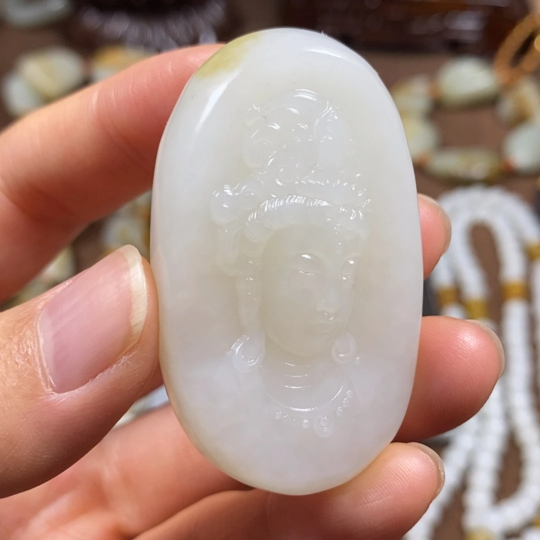 和田玉未镶嵌挂件