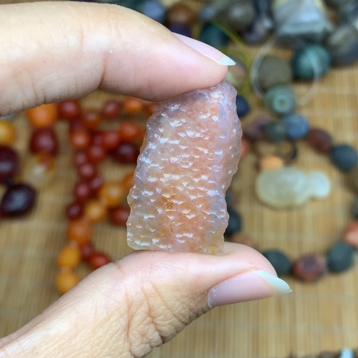 玛瑙/玉髓珠宝半成品未镶嵌五**果