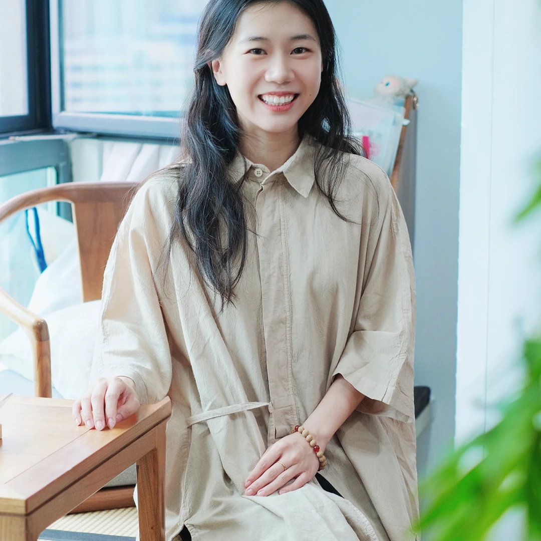 照本堂夏季30支系带设计半袖衬衫气质上衣w12525