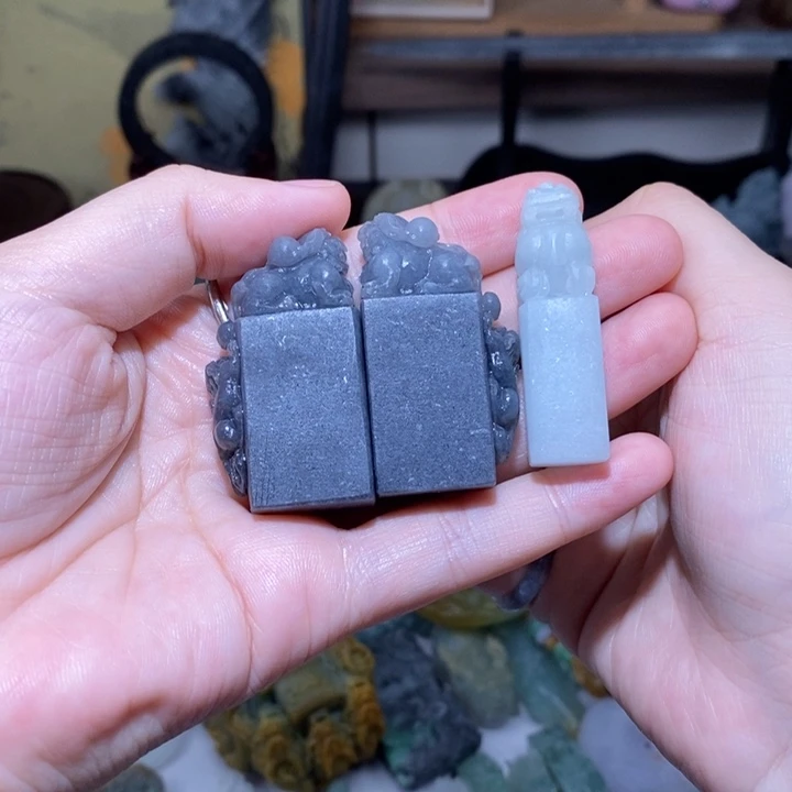 网***℡定制翡翠未镶嵌翡翠