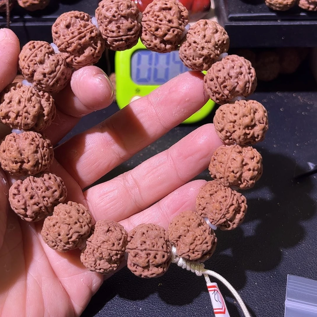 辫***哥吊坠金刚菩提22梅花
