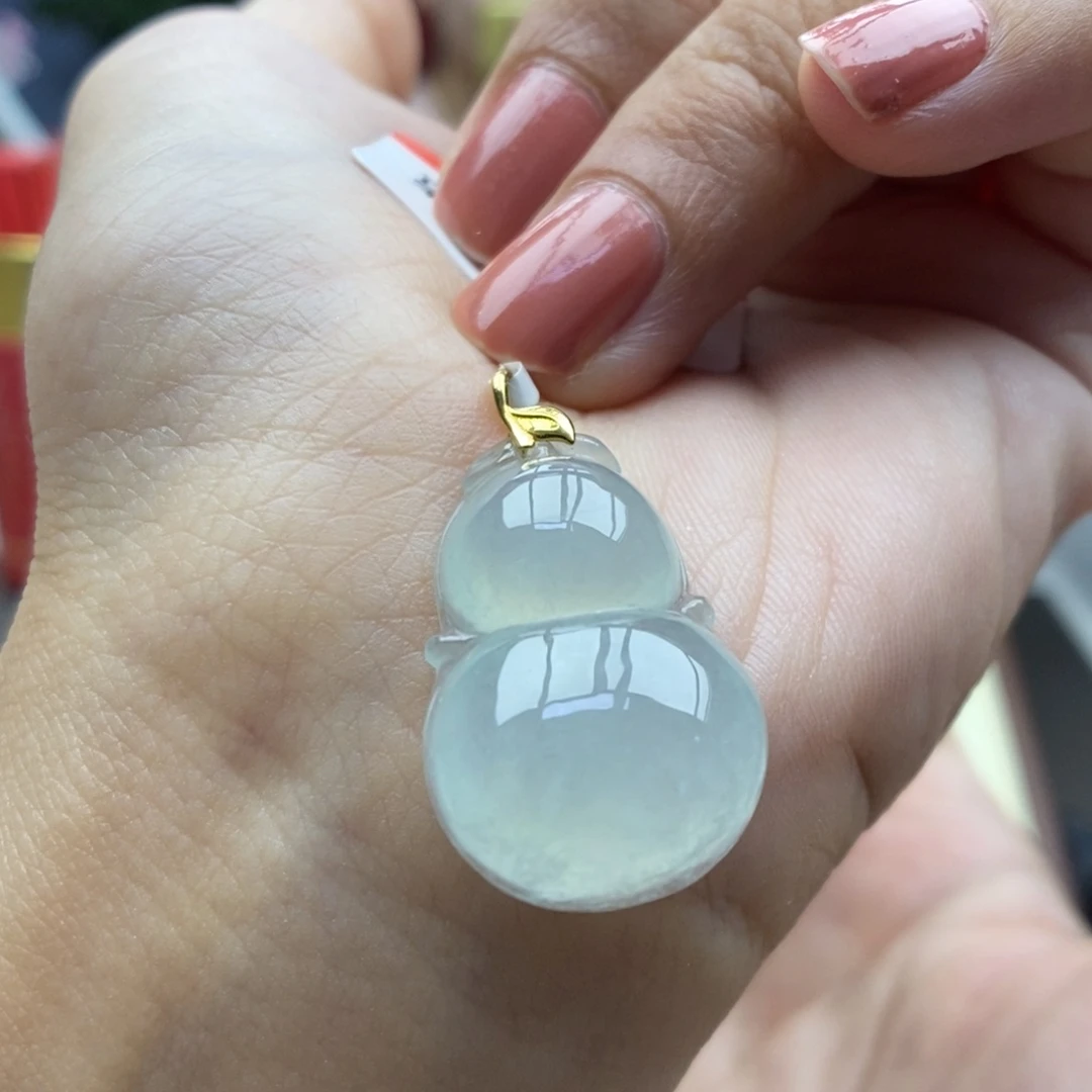 翡翠18K金镶嵌颈饰吊坠12