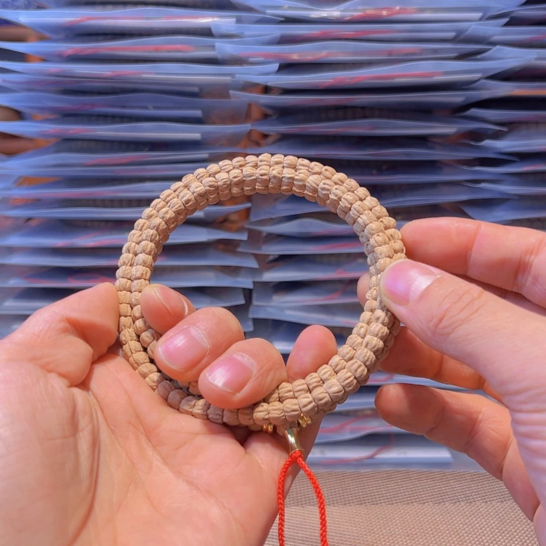 柏香籽/百香籽吊坠不***梯