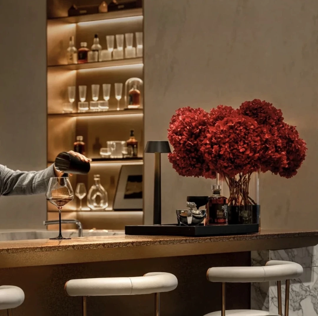 【高级红黑渐变大叶绣球】餐桌边几斗柜大叶绣球永生花