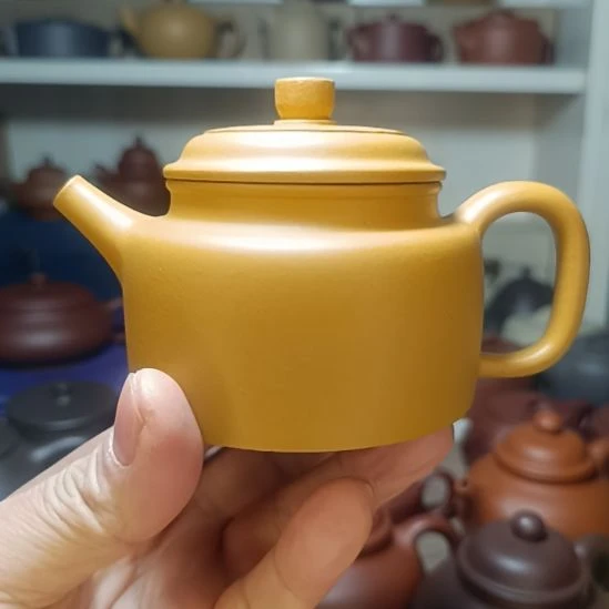 茶壶紫砂原矿黄金段泥德钟260cc半手工