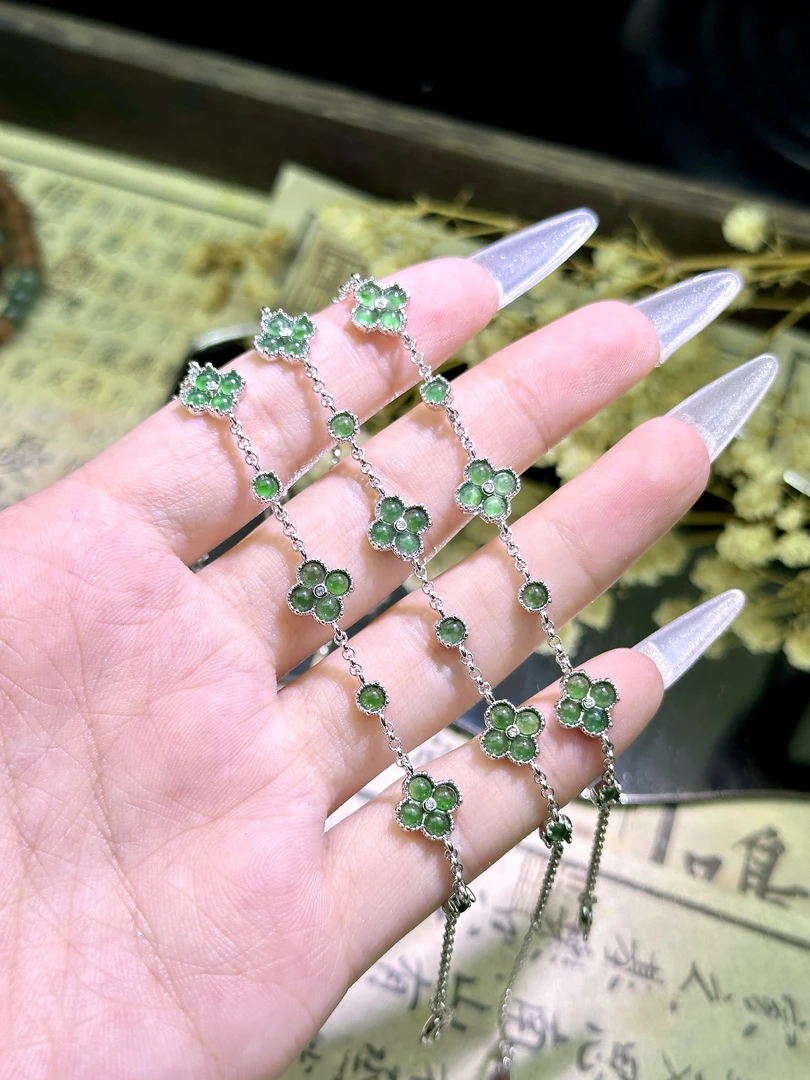 时尚天然翡翠Lucky幸运草手链