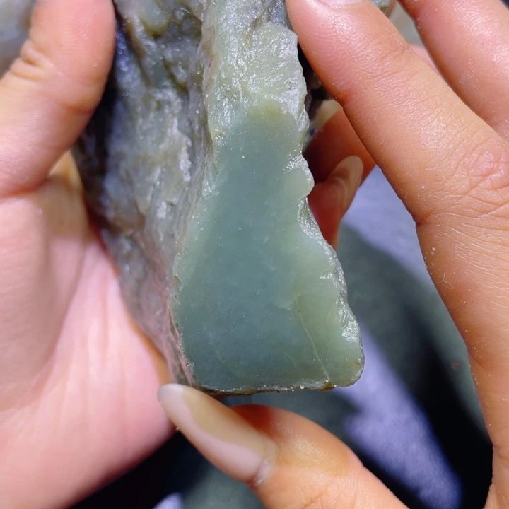 和田玉未镶嵌珠宝半成品