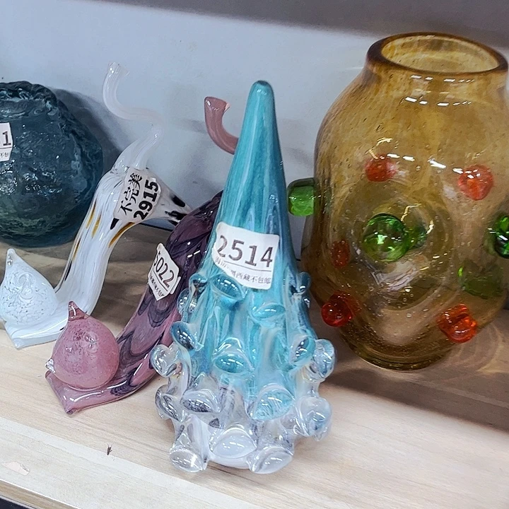 2514 家悦琉璃工艺品不完美