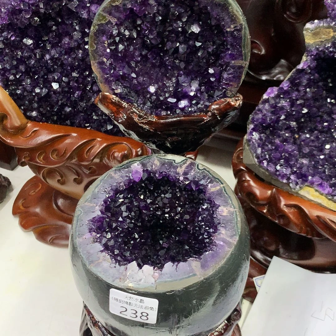 水晶大型摆件（非配饰）未镶嵌朱