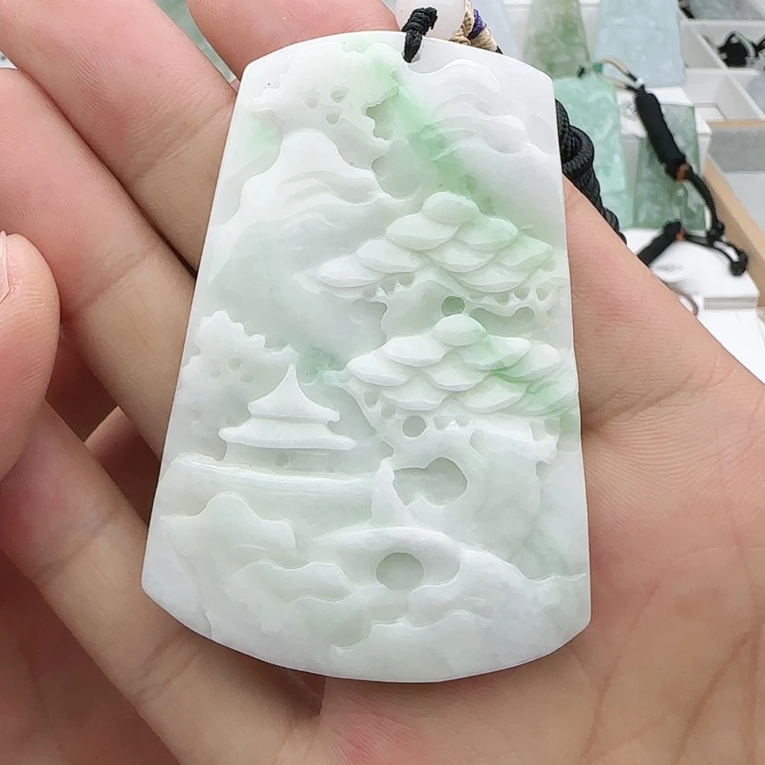 翡翠未镶嵌颈饰翡翠