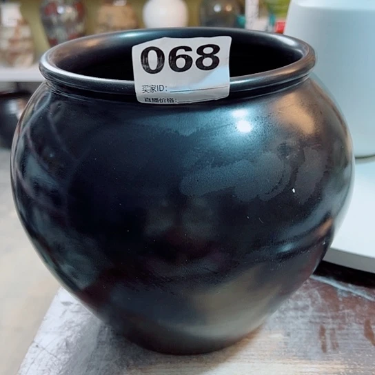 瓶陶瓷花瓶摆件口11 高22，068