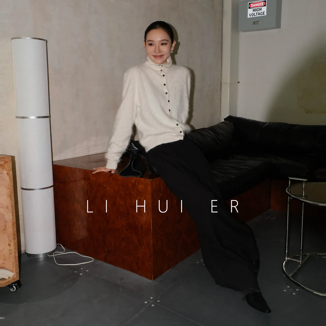 LiHuiEr李慧儿【蓝因序】2025秋季慵懒松弛感针织上衣99308