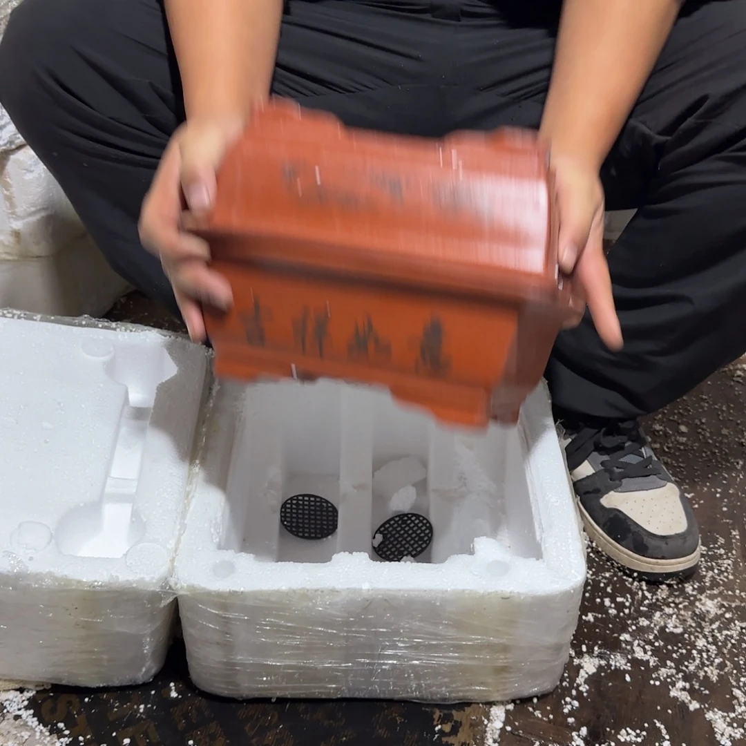 紫砂花盆口径26.18.10口径