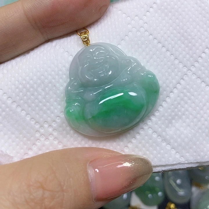 翡翠未镶嵌颈饰挂件