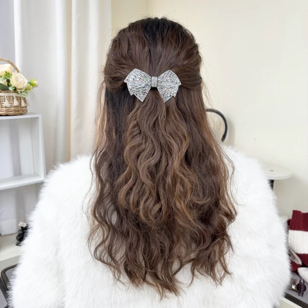 L876夕洛银色蝴蝶结弹簧夹少女风女发夹发饰饰品边夹时尚成人压夹