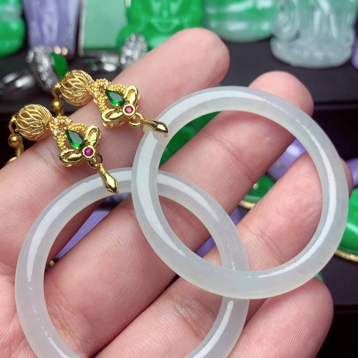 翡翠未镶嵌耳饰耳饰