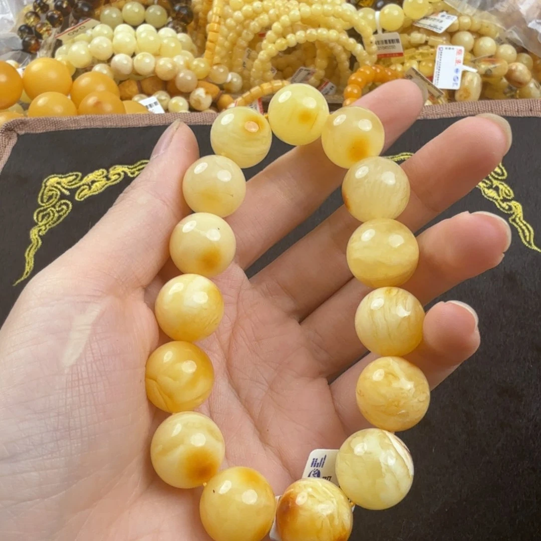 未镶嵌琥珀珠宝奇石