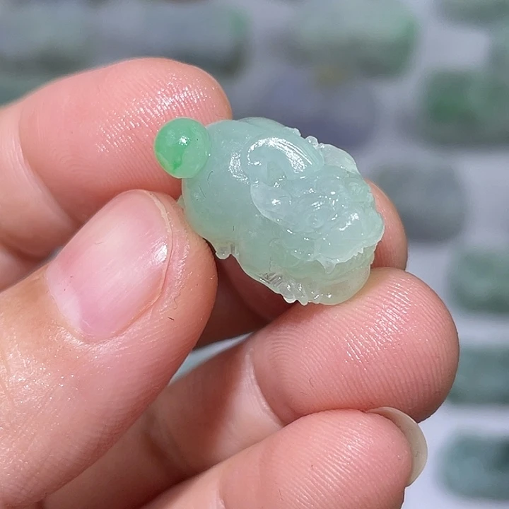 翡翠未镶嵌颈饰20貔貅