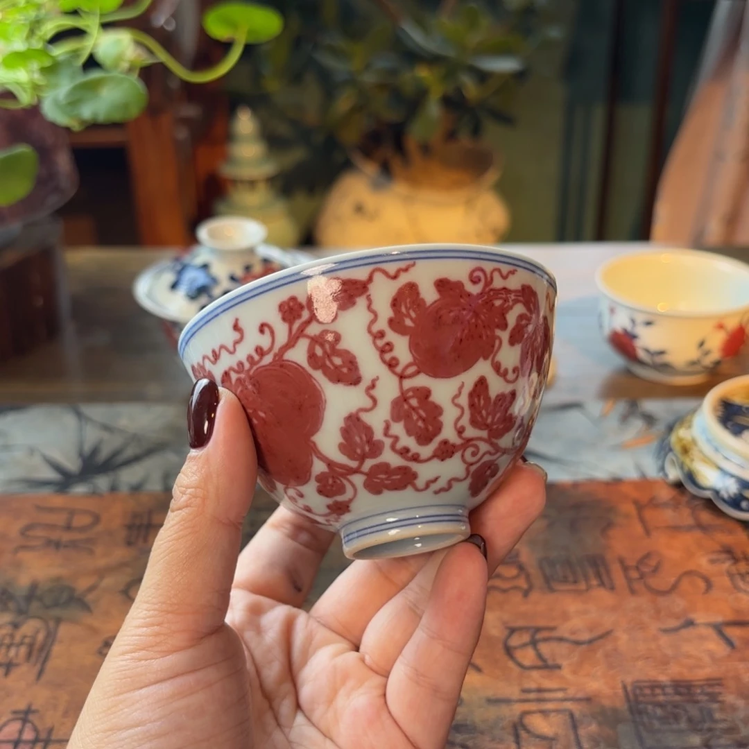 青花釉里红瓜鸡心杯