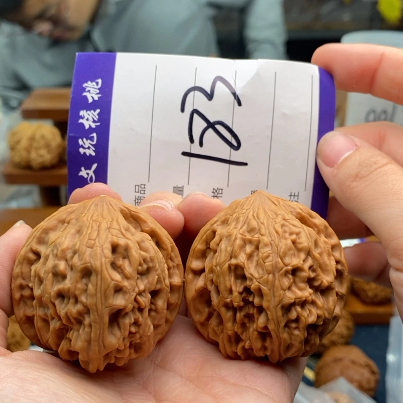 【闪购商品】文玩核桃吊坠45鸡心