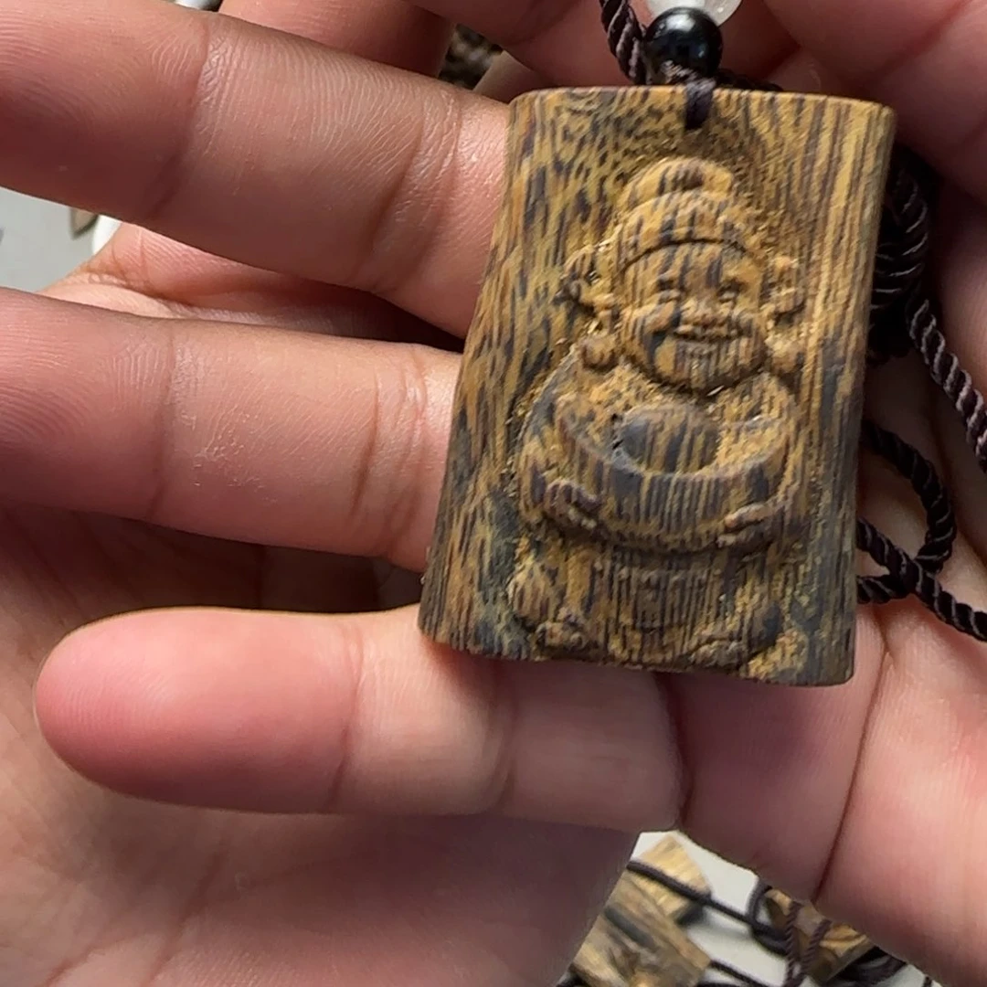 沉香碎屑沉香财神牌多样性发一