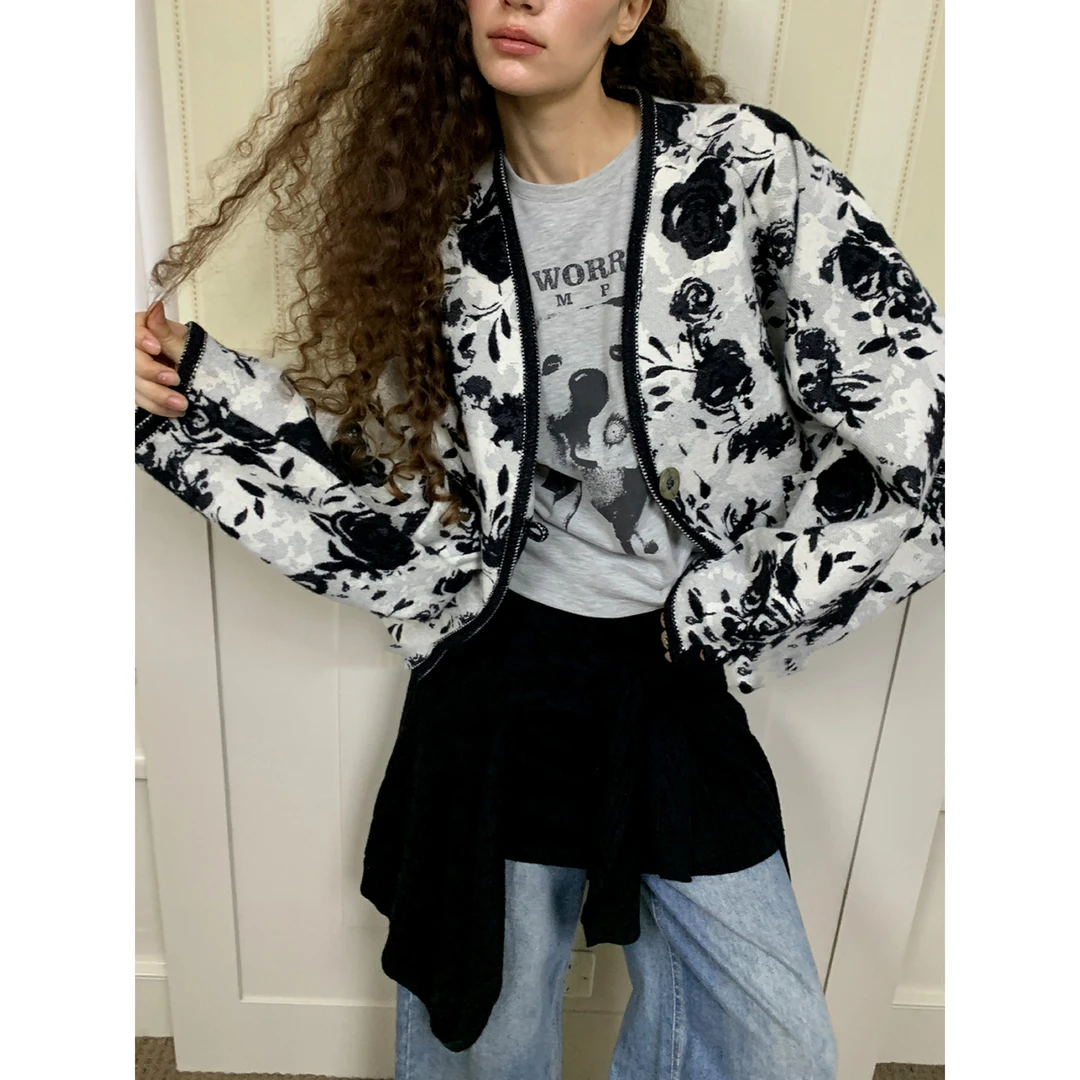 VK秋季新款中式复古高级感一粒扣开衫女廓形慵懒风披肩上衣N5065