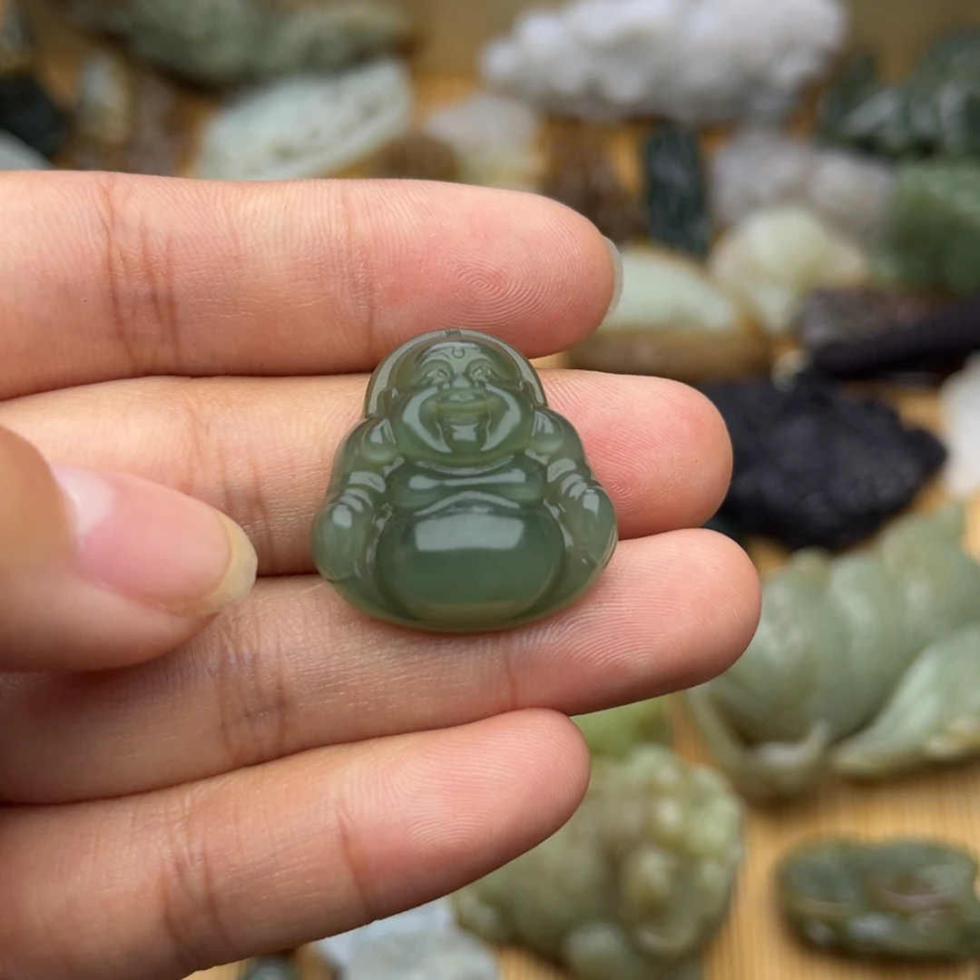 和田玉未镶嵌挂件