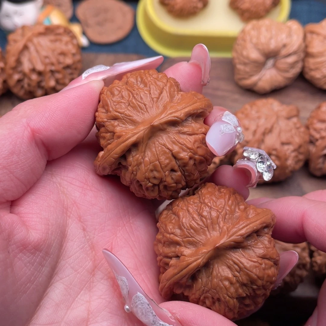 把件文玩核桃全品毕业，平谷血麒麟44，大克重