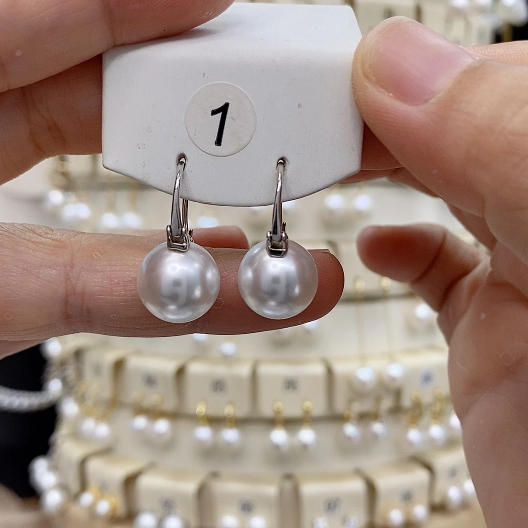 银S925镶嵌淡水珍珠耳饰