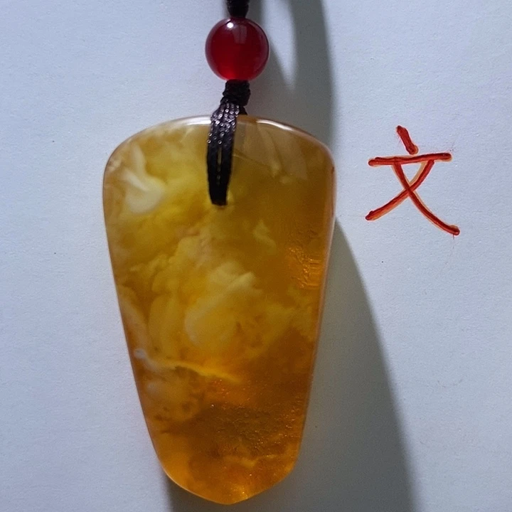 琥珀未镶嵌珠宝奇石91