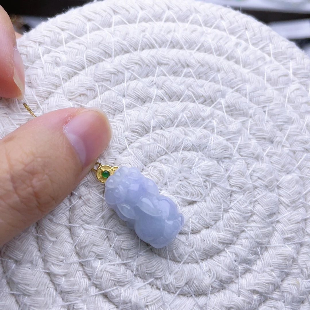 天然A货冰种紫罗兰貔貅吊坠