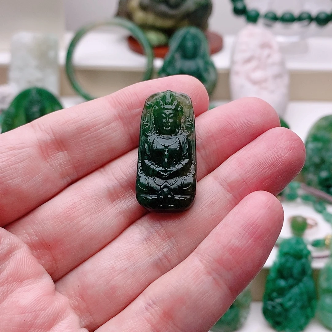 独山玉未镶嵌吊坠