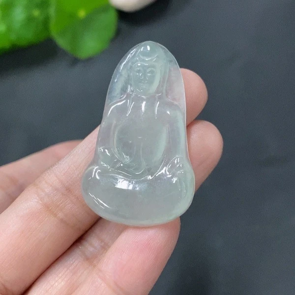 P37-天然A货翡翠-素衣观音