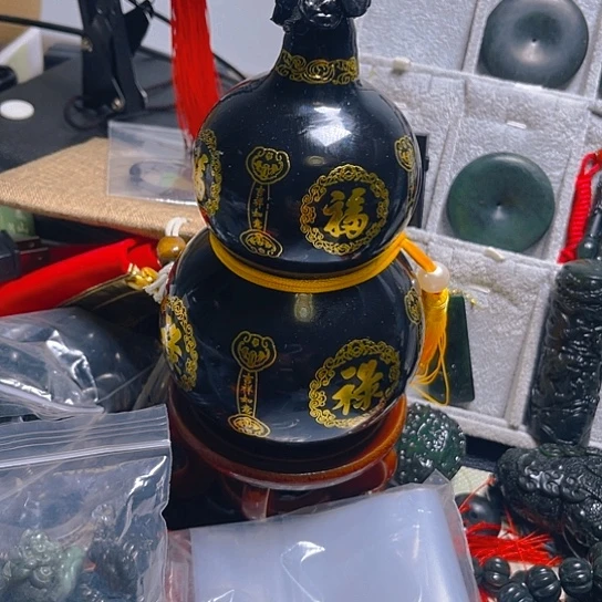 蛇纹石玉颈饰未镶嵌凭**风