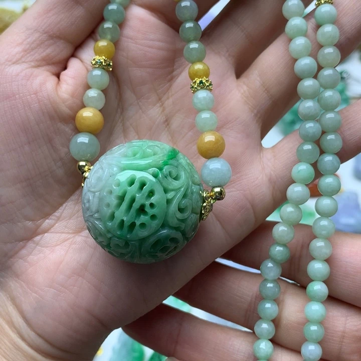 颈饰未镶嵌翡翠翡翠