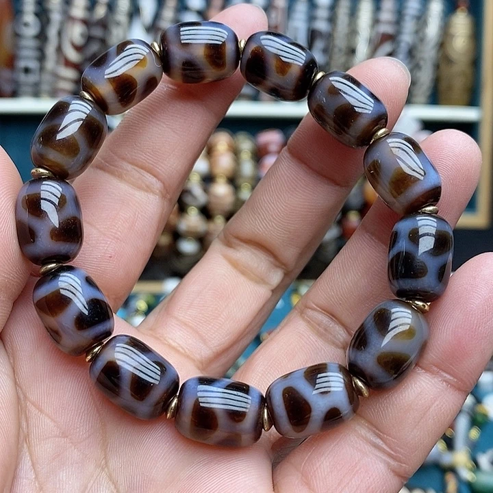 玛瑙/玉髓颈饰合金