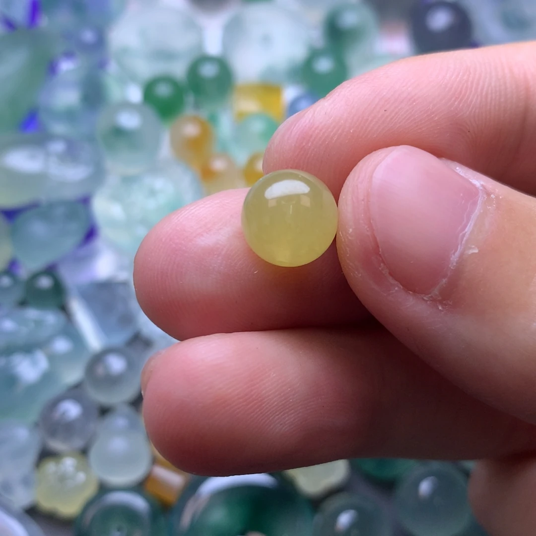定制翡翠未镶嵌珠子