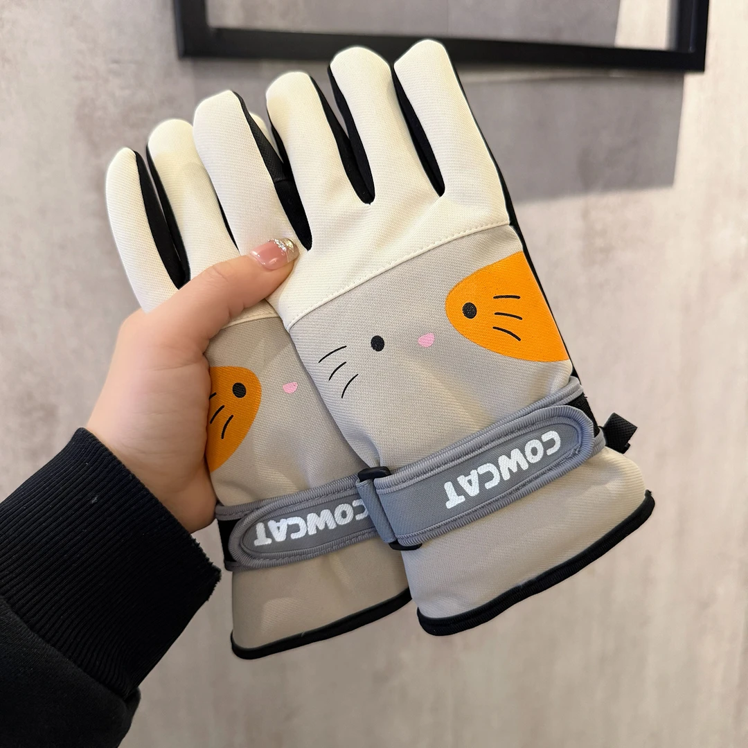 2025加绒加厚学生可爱跑步户外骑行秋冬天保暖防风触屏防滑手套女