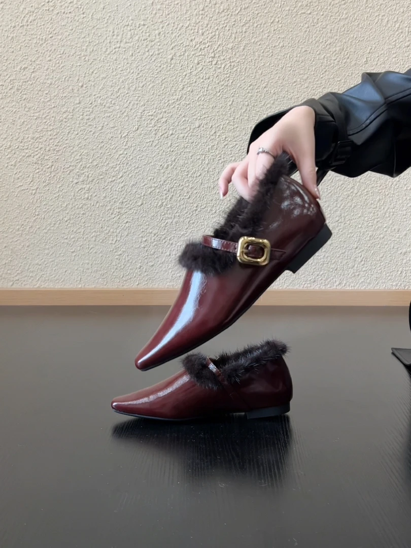 Pokoy-2cm法式方头内增高金属扣一字带气质通勤毛毛单鞋