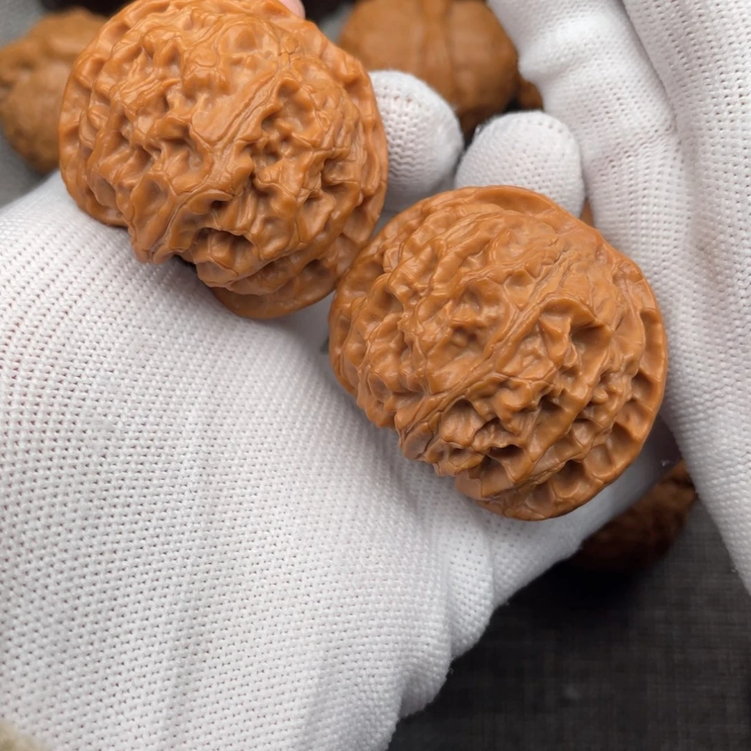 文玩核桃把件43球苹果老树门头沟