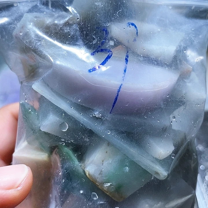 散珠翡翠边角料39
