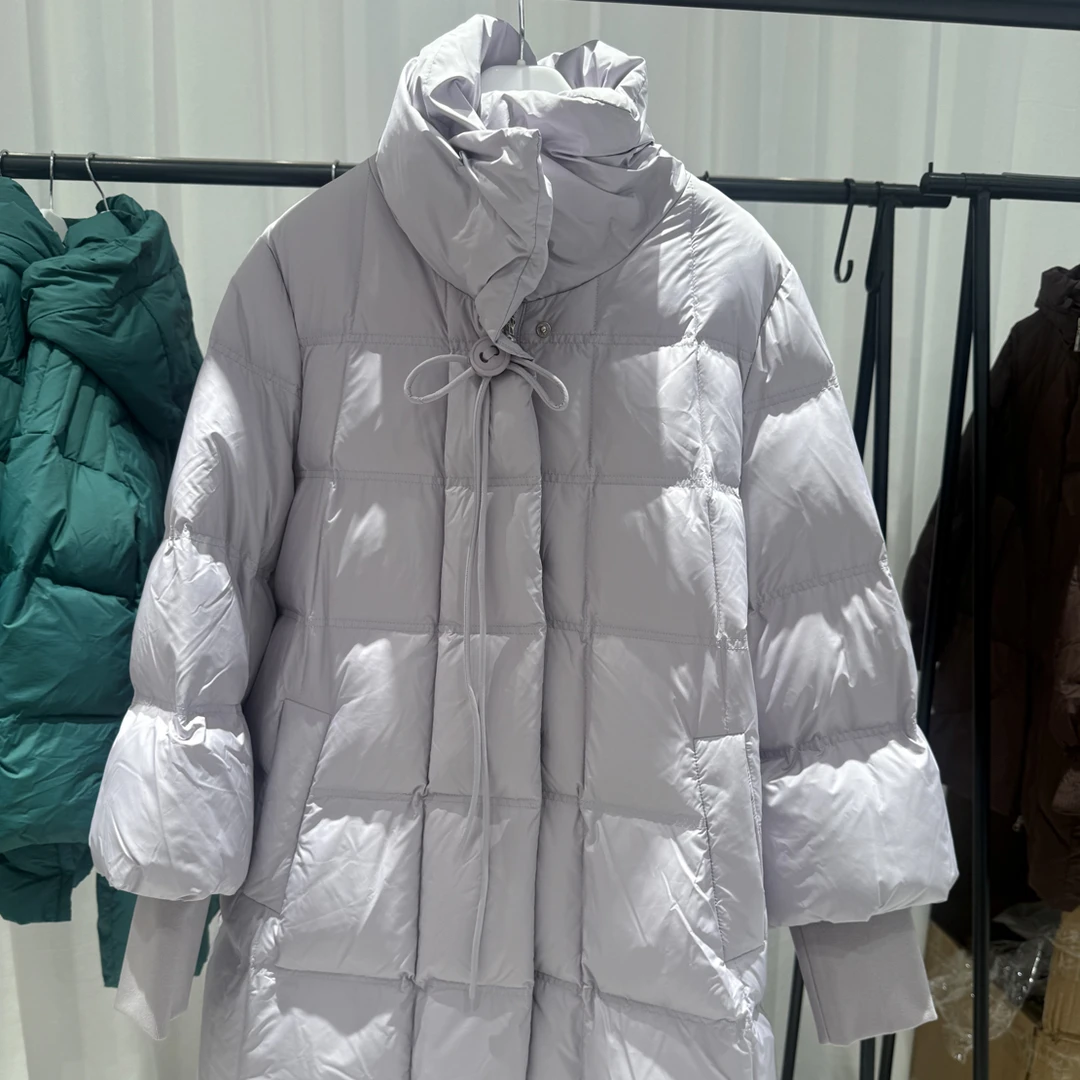 新款长款羽绒服时尚