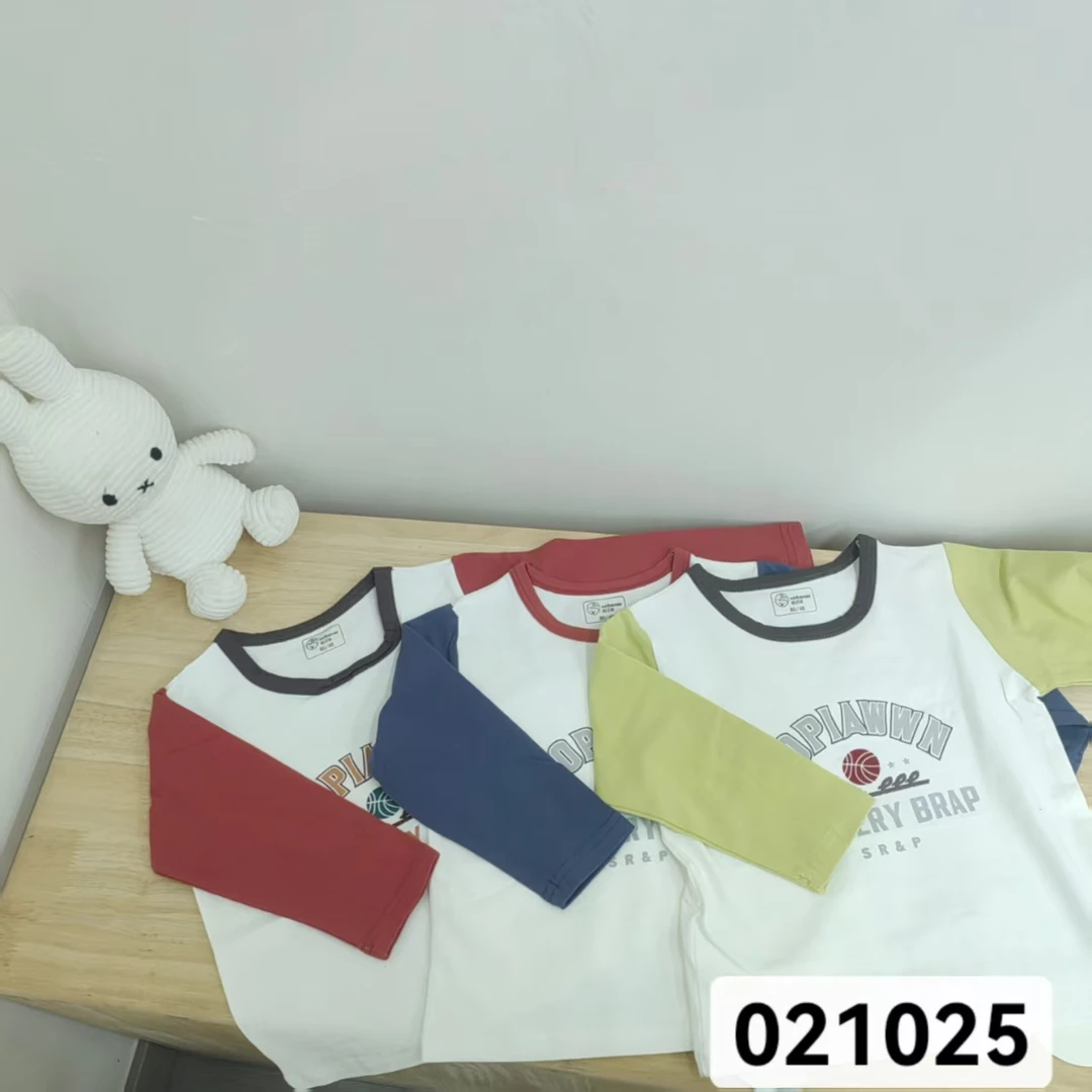 自家字母运动单件上衣021025