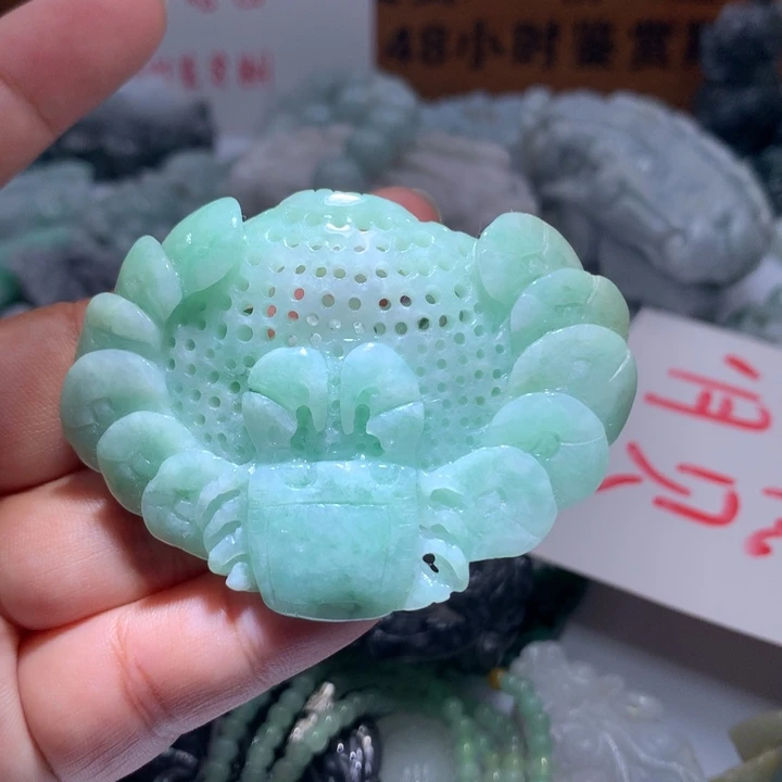 翡翠未镶嵌颈饰保真天然A货翡翠