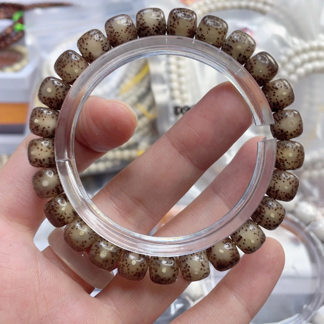 星月菩提吊坠原生态冰透大眼