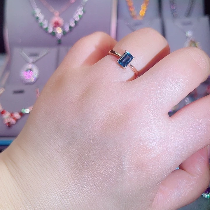 托帕石戒指银S925镶嵌