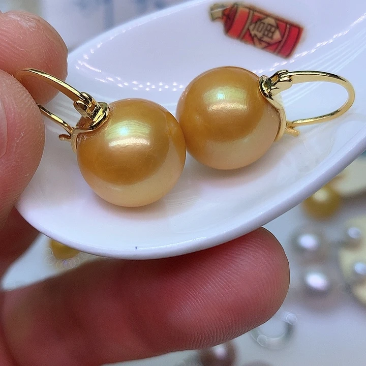 银S925镶嵌耳饰淡水珍珠