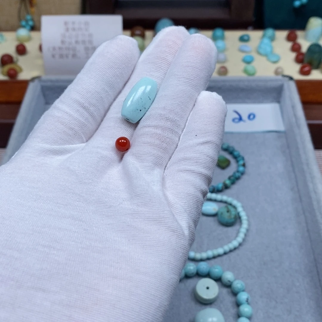 南红玛瑙配饰未镶嵌