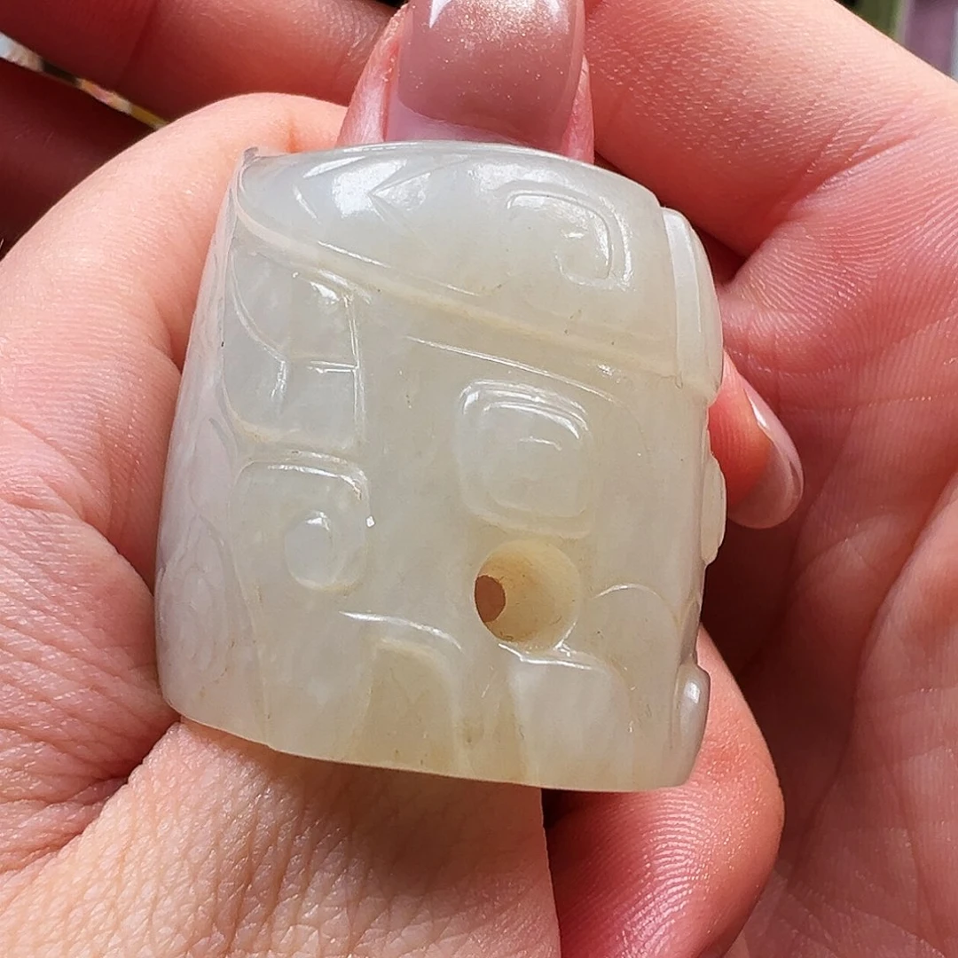 8**温颈饰未镶嵌